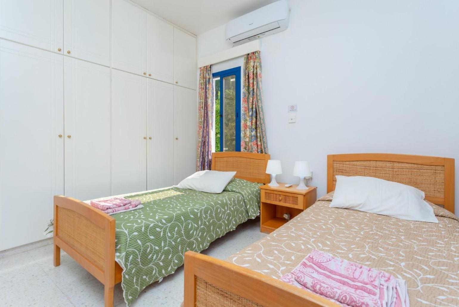 Villa Charoula Thio Полис Экстерьер фото